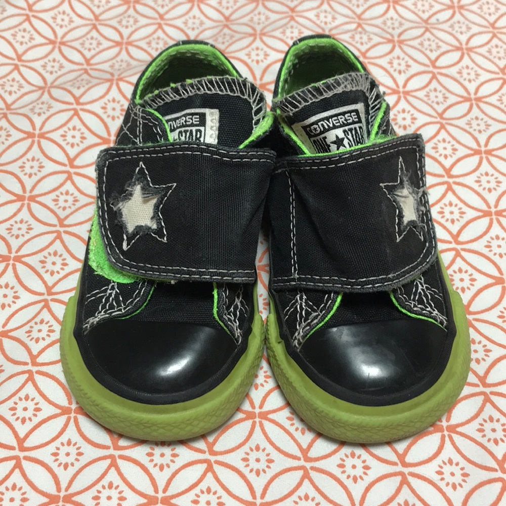 Converse one star sneakers
